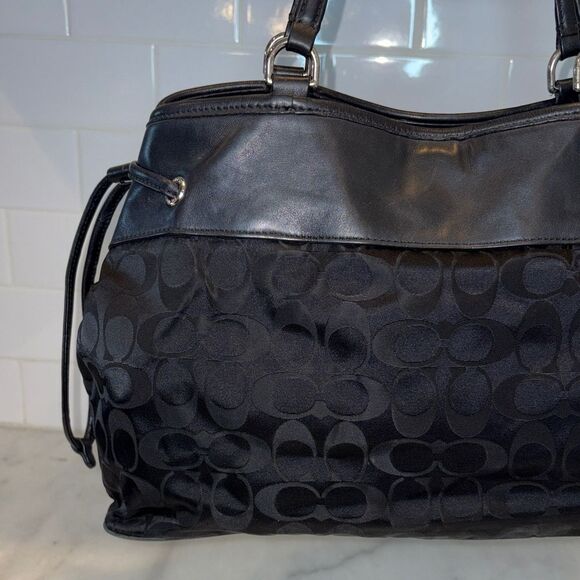 Coach Bag Purse Handbag Signature Logo Drawstring Carryall Tote Shoulder Bag - Picture 5 of 16